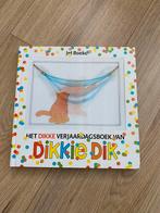 Dikke verjaardagsboek van dikkie dik, Boeken, Kinderboeken | Baby's en Peuters, Zo goed als nieuw, Ophalen