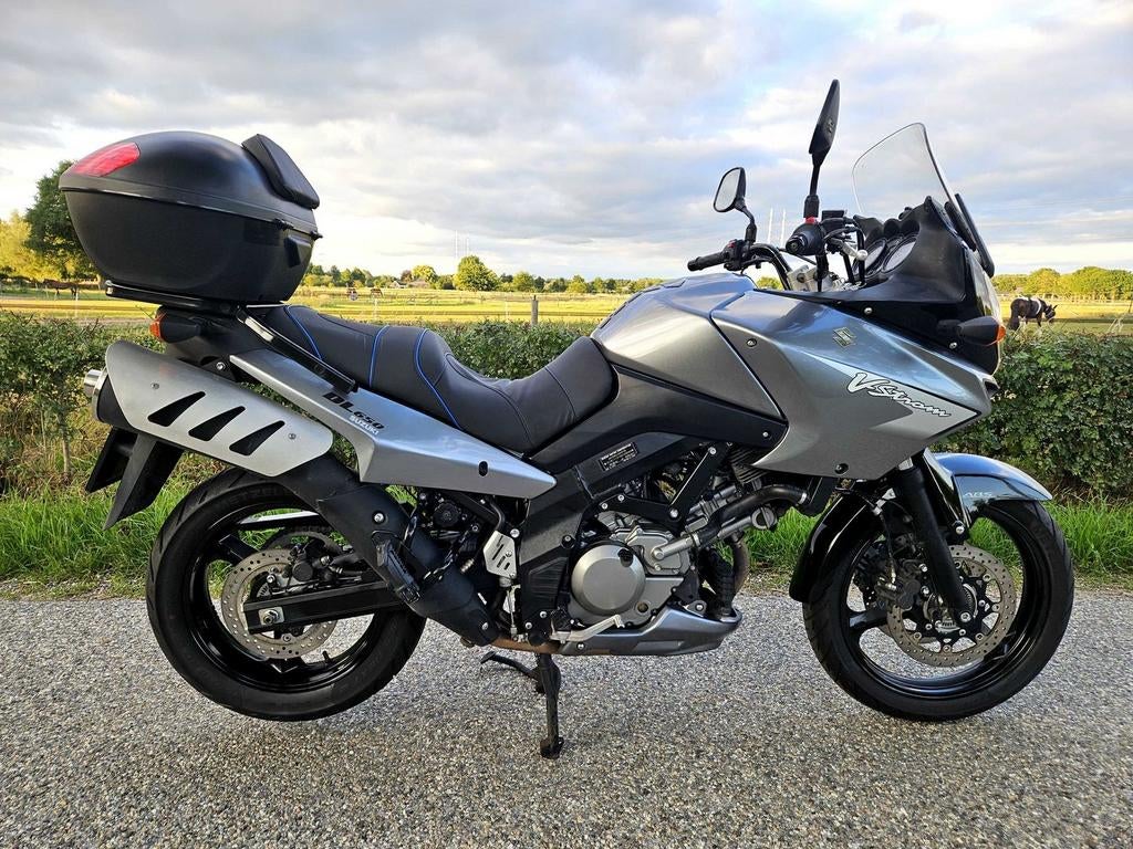 SUZUKI V-STROM DL 650 ABS TOPKOFFER 2008 TOPSTAAT GRIJS, Motorrijbewijs A, Bedrijf, Onbekend, Meer dan 35 kW