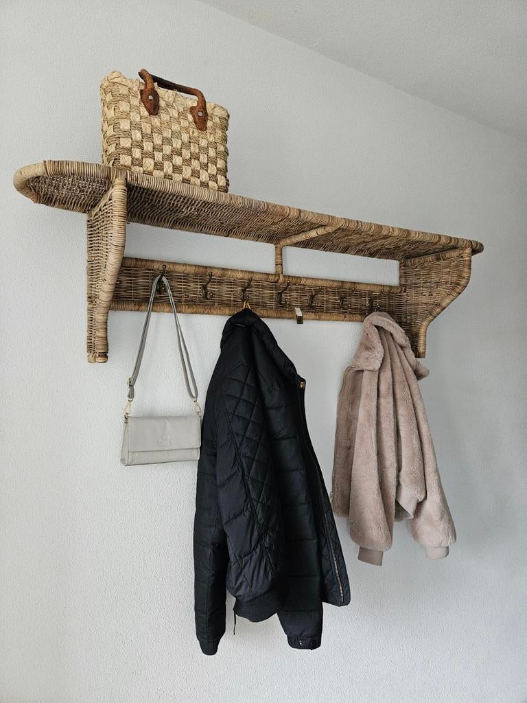 Riviera Maison rotan kapstok 1.50m breed met 7 haken, Huis en Inrichting, Woonaccessoires | Kapstokken, Wandkapstok, Overige materialen