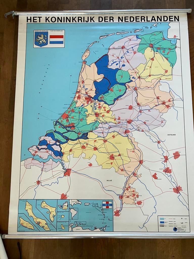 Oude staatkundige kaart Nederland uitgeverij De Evenaar, Ophalen