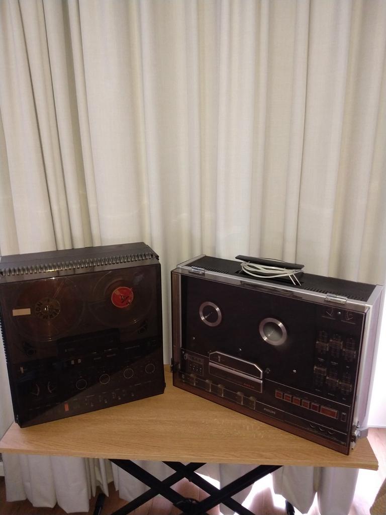 2 x Philips Bandrecorders, Ophalen of Verzenden, Bandrecorder