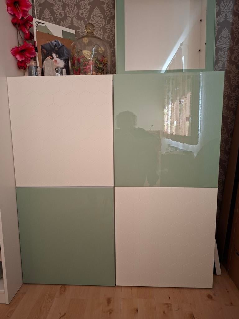 Besta hoog glans deurtjes en glas deur groen selsviken, Ophalen, Rond, Minder dan 100 cm