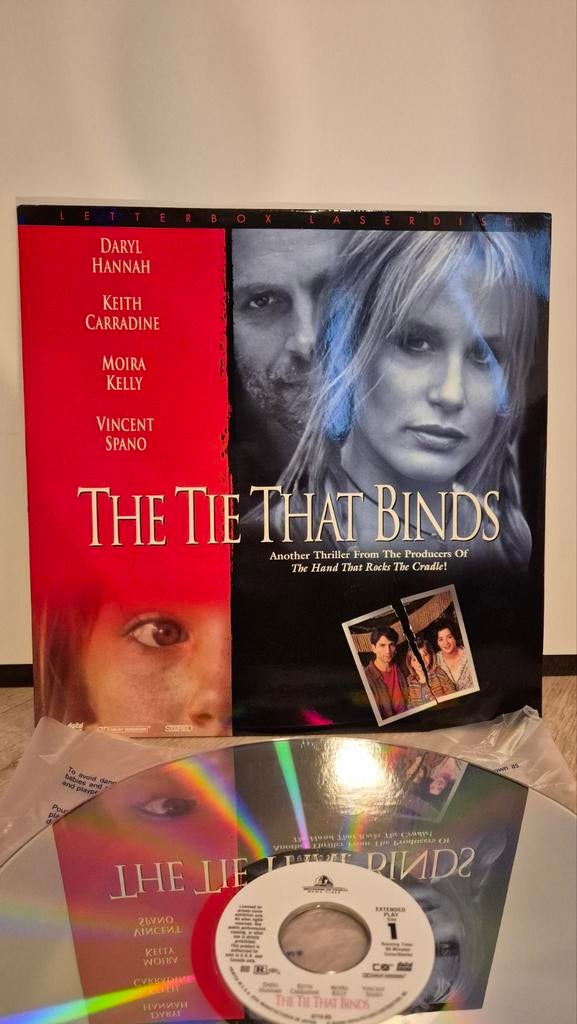 The Tie That Binds Laserdisc, Cd's en Dvd's, Vinyl | Filmmuziek en Soundtracks, Ophalen of Verzenden, Zo goed als nieuw, 12 inch