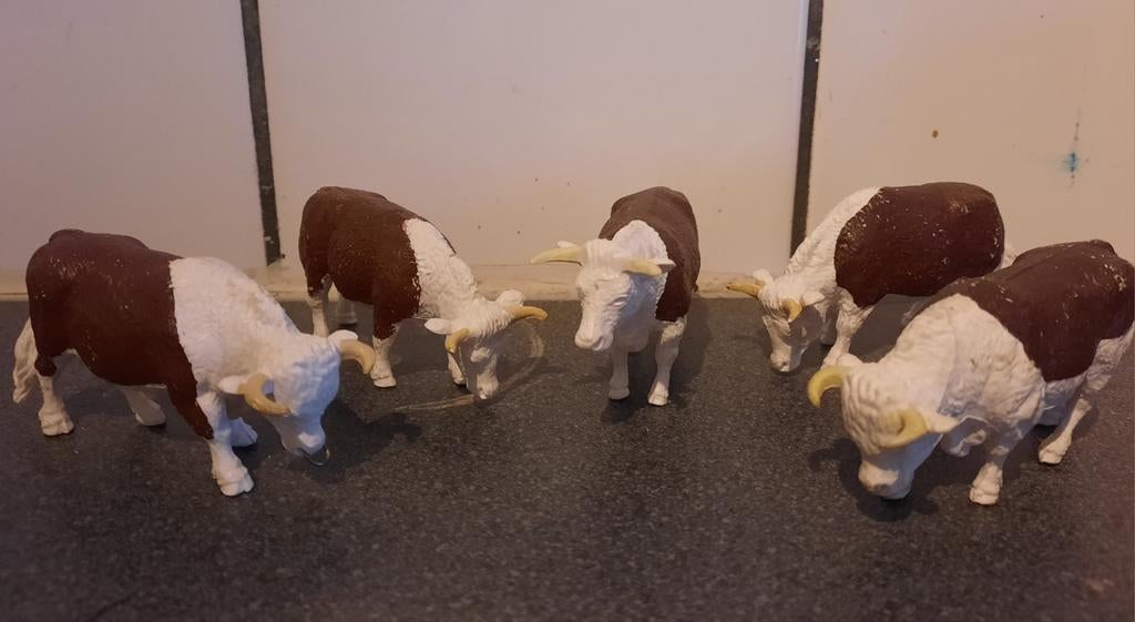 Britains Hereford Koeien & Stieren (5 stuks), Ophalen, Gebruikt, Tractor of Landbouw, Britains