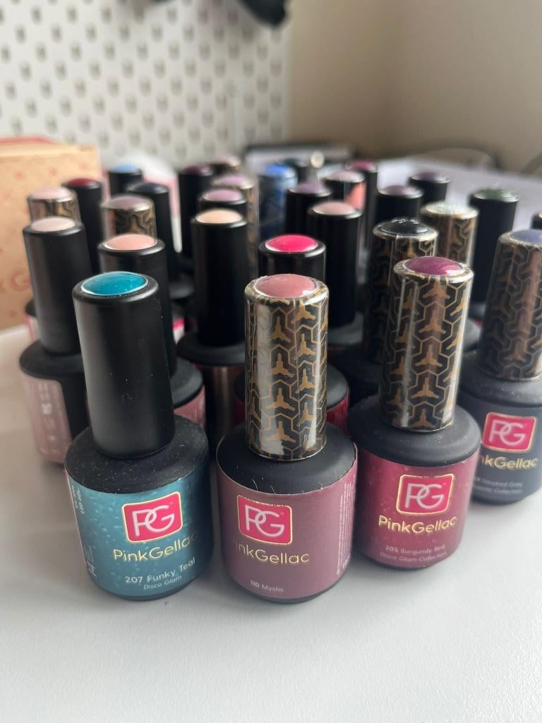 28 Kleuren van Pink Gellac, Ophalen of Verzenden, Zo goed als nieuw, Handen en Nagels, Toebehoren