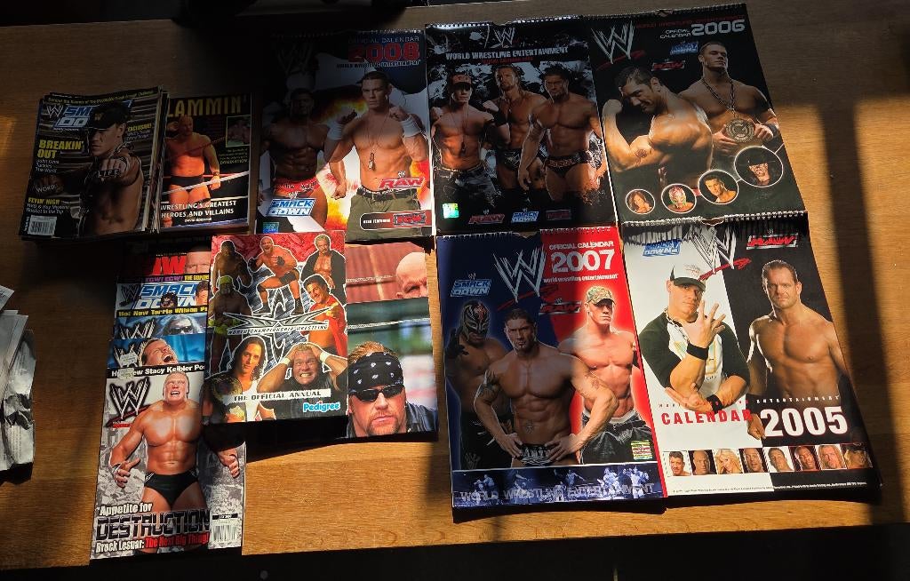 Slammin Wrestling WWE Raw kalenders magazine poster boek, Gebruikt, Overige typen, X, X