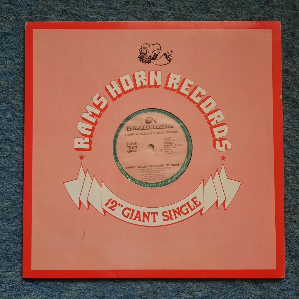 Maxi 12 inch Boys Town Gang - Signed, Sealed, Delivered, Maxi-single, 1980 - 1989, Zo goed als nieuw, Pop