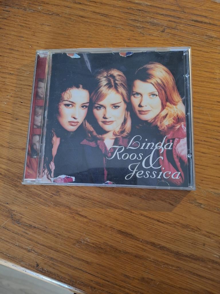 Linda roos & jessica, Ophalen of Verzenden, Zo goed als nieuw