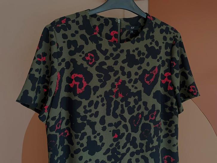 Alix excl. jurk  M. 38/40, Kleding | Dames, Jurken, Zo goed als nieuw, Maat 38/40 (M), Groen, Onder de knie, Ophalen of Verzenden