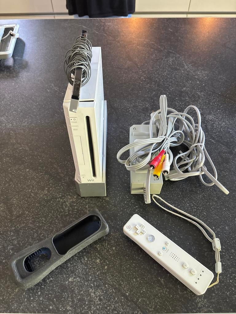 Wii Console met 1 Controller en Kabels, Ophalen of Verzenden, Gebruikt, Met 1 controller