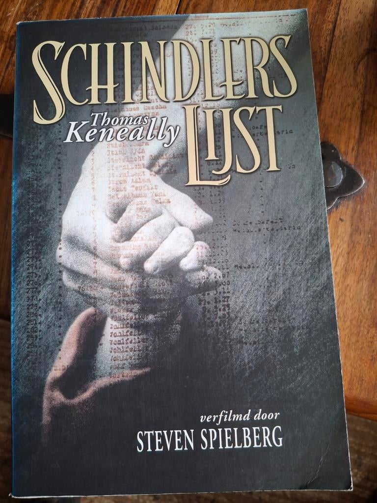 T. Keneally - Schindlers lijst, Boeken, Ophalen of Verzenden, Zo goed als nieuw, T. Keneally