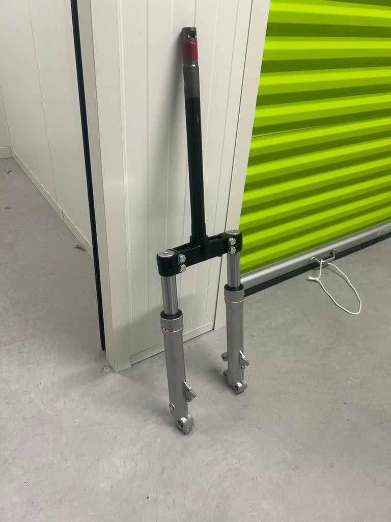 Gloednieuwe sebac voorvork, Ophalen of Verzenden, Zo goed als nieuw, Overige typen