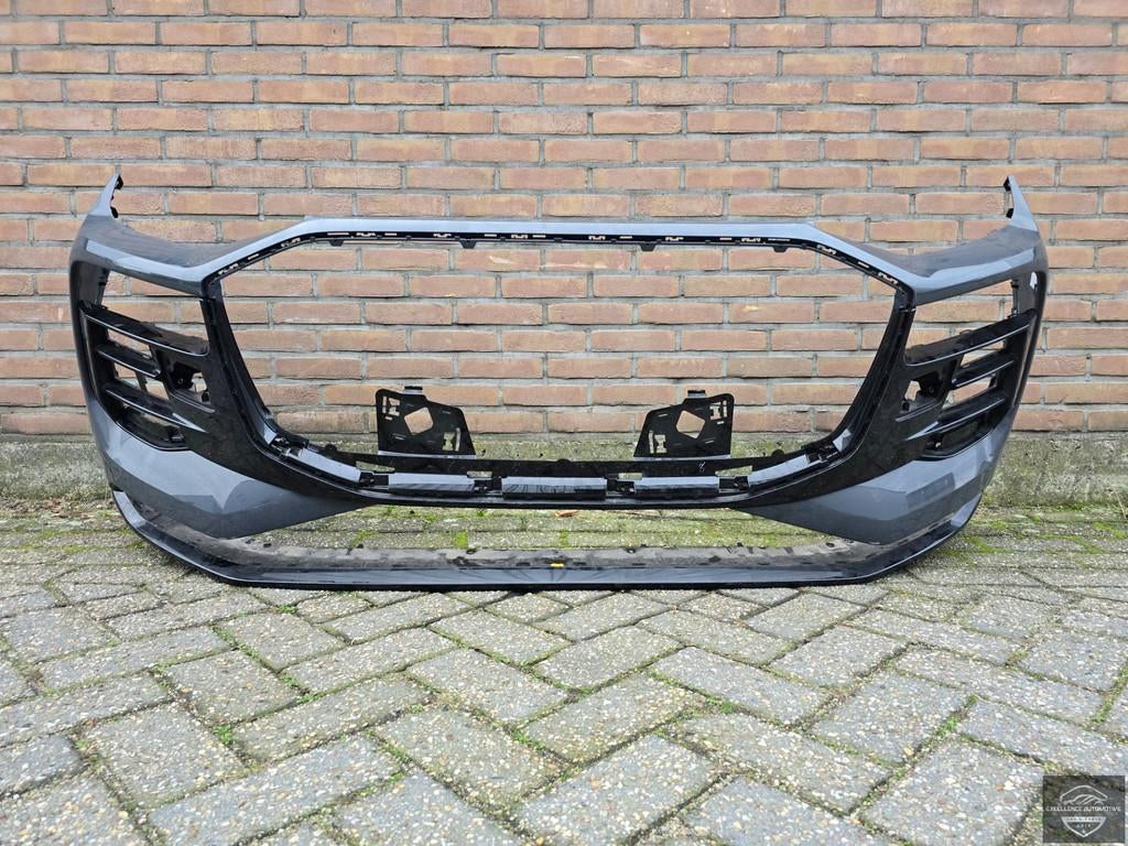 Audi Q6 85H E-Tron 24+ Voorbumper Bumper 4xPDC Origineel!, Gebruikt, AUDI AG, Auto-Union-Strasse 1
85045  Ingolstadt, DE, Kundenbetreuung@audi.de