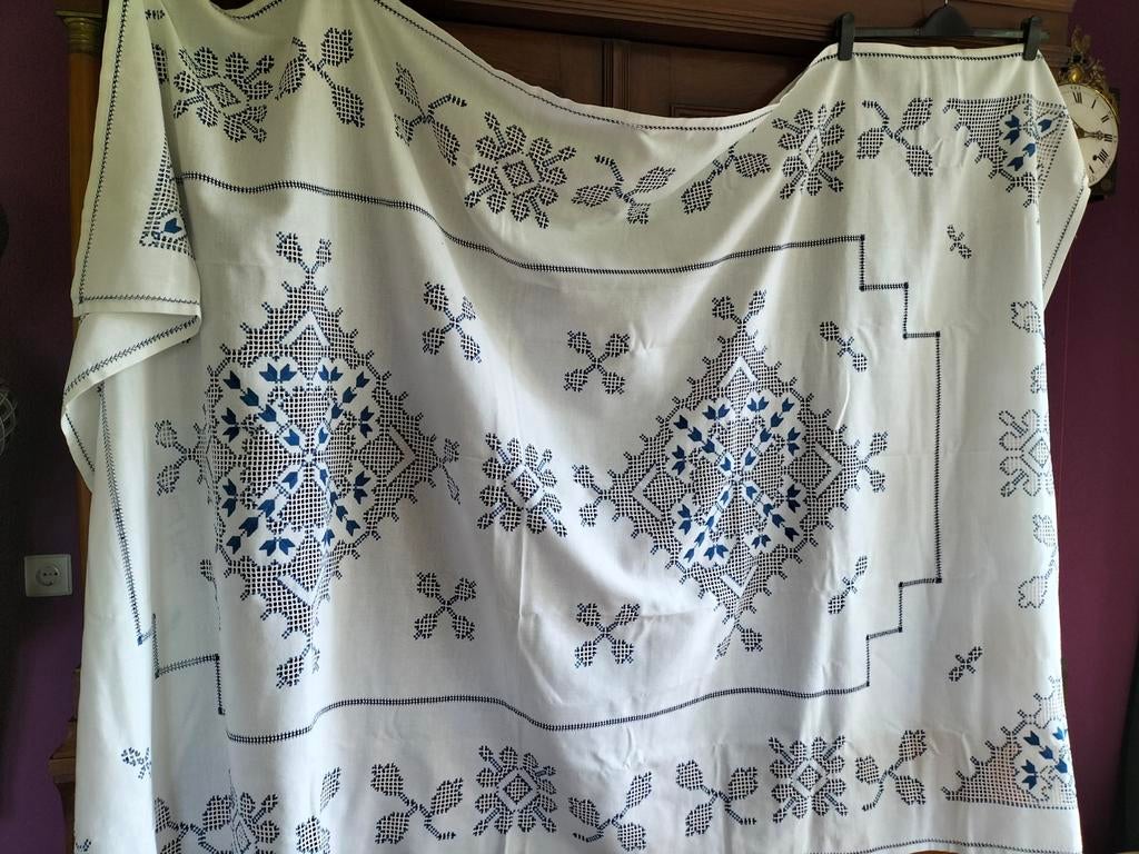 groot tafelkleed Hardanger borduurwerk, Ophalen, Zo goed als nieuw, Rechthoek, Binnen