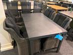 Tuinset: Rechthoekige Tafel met 4 Wicker Stoelen, 4 zitplaatsen, Eettafel, Ophalen of Verzenden, Zo goed als nieuw