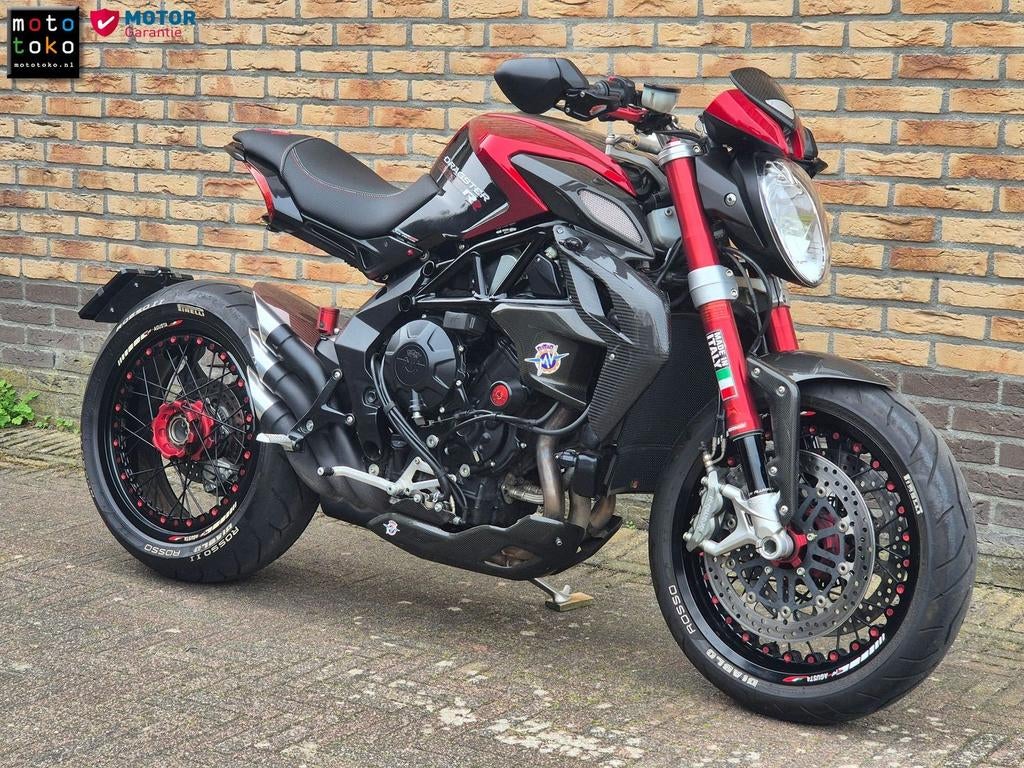 MV Agusta Brutale 800 DRAGSTER RR, Motoren, Motorrijbewijs A, Bedrijf, Meer dan 35 kW, 798 cc