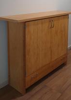 Lundia kastje, dressoir in goede staat., Huis en Inrichting, Kasten | Dressoirs, Ophalen, Gebruikt, Lundia, Grenenhout