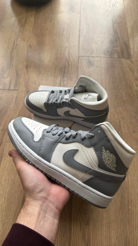 Jordan 1 mid sail stealth-white | 38, Verzenden, Nieuw, Wit, Sneakers of Gympen