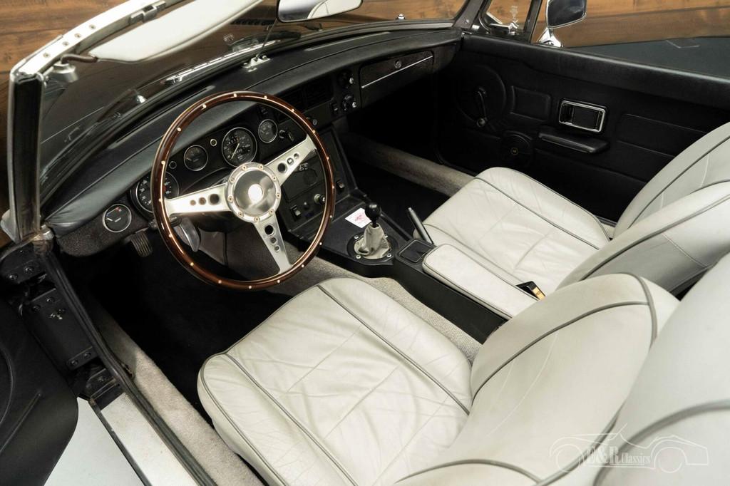 MG MGB V8 Cabriolet | 3.9L | Gerestaureerd | 1980, Auto's, Oldtimers, Achterwielaandrijving, Cabriolet, 3900 cc, Zwart