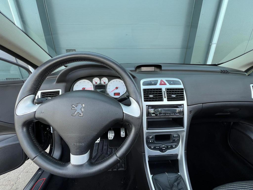 Peugeot 307 CC 2.0-16V CABRIOLET + CLIMA + LMV, Voorwielaandrijving, Gebruikt, 4 cilinders, Cabriolet