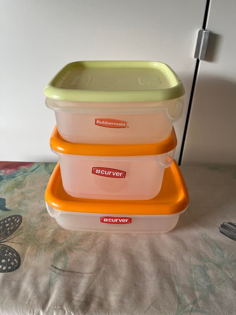 Handige voorraad bakjes set van Rubbermaid en Curver, Huis en Inrichting, Gebruikt, Kunststof, Ophalen of Verzenden, Voorraadpot
