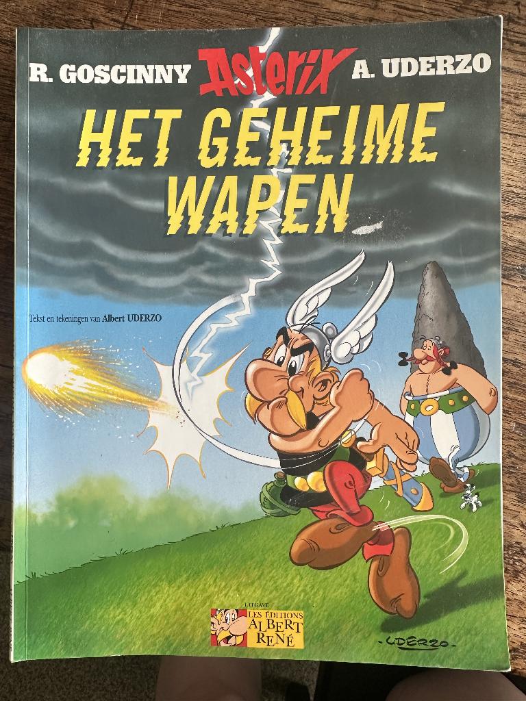 Asterix stripboeken ( 5 stuks), Boeken, Gelezen, Ophalen of Verzenden, Goscinny & Uderzo, Meerdere stripboeken