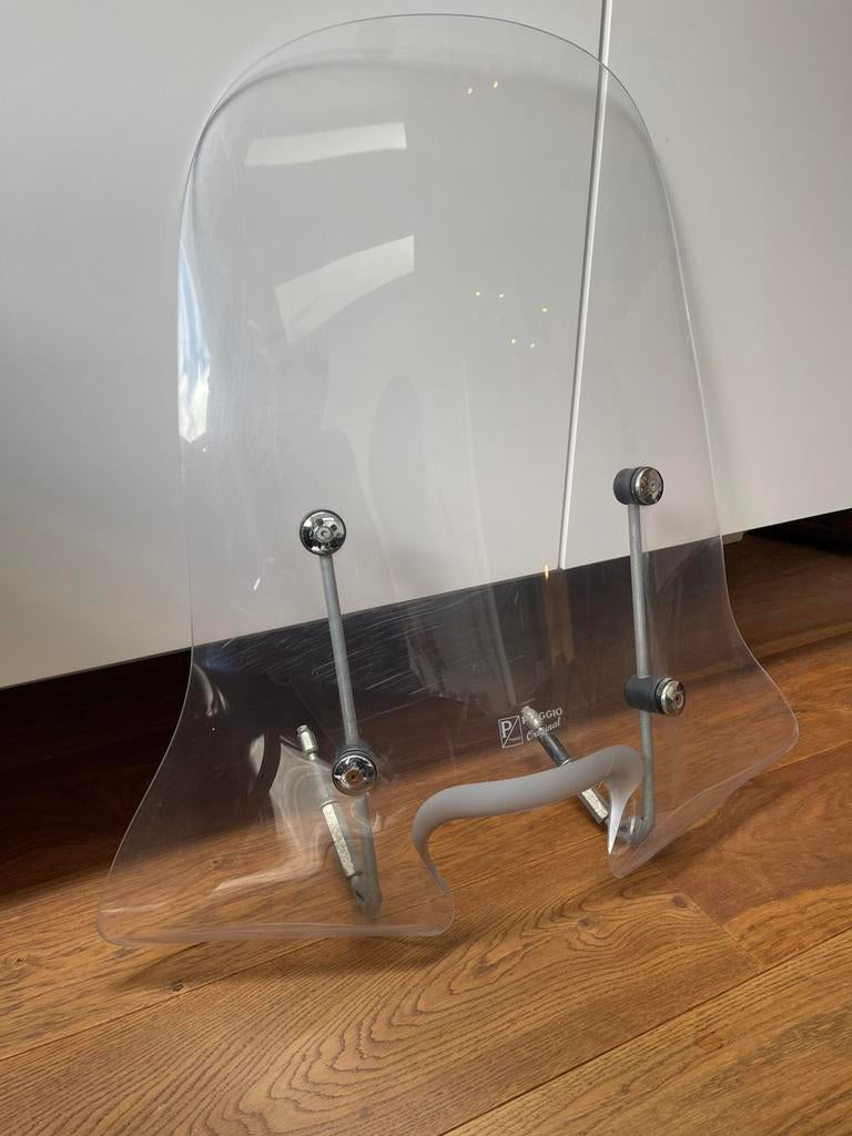 Windscherm Piaggio, Ophalen of Verzenden, Zo goed als nieuw, Benzine, Overige modellen