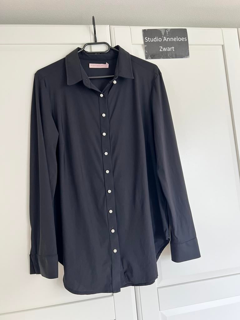 Studio anneloes poppy parel blouse L zwart travelstof, Kleding | Dames, Blouses en Tunieken, Zwart, Maat 42/44 (L), Ophalen of Verzenden