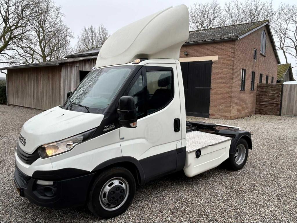 2017 Iveco Daily 40C180 BE Trekker, Auto's, Bestelauto's, Automaat, Achterwielaandrijving, Gebruikt, Euro 6