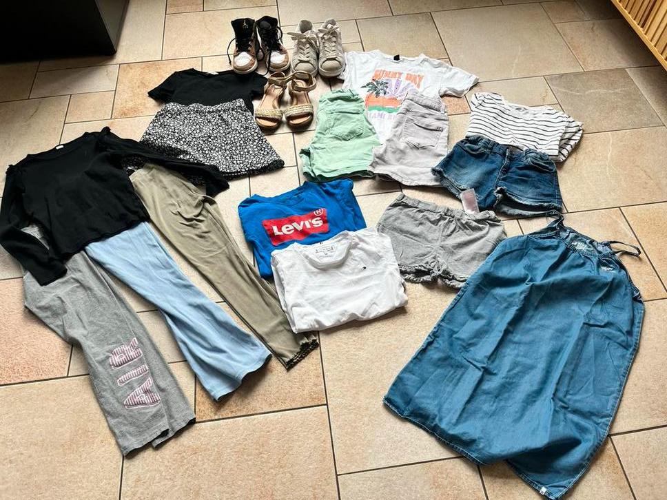 Pakket meiden kleding maat 146 met schoenen, Ophalen of Verzenden, Gebruikt, Maat 146