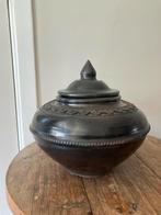 Massief Houten Afrikaanse Pot, Ophalen, Zo goed als nieuw, Overige materialen, Pot, Bus of Blik