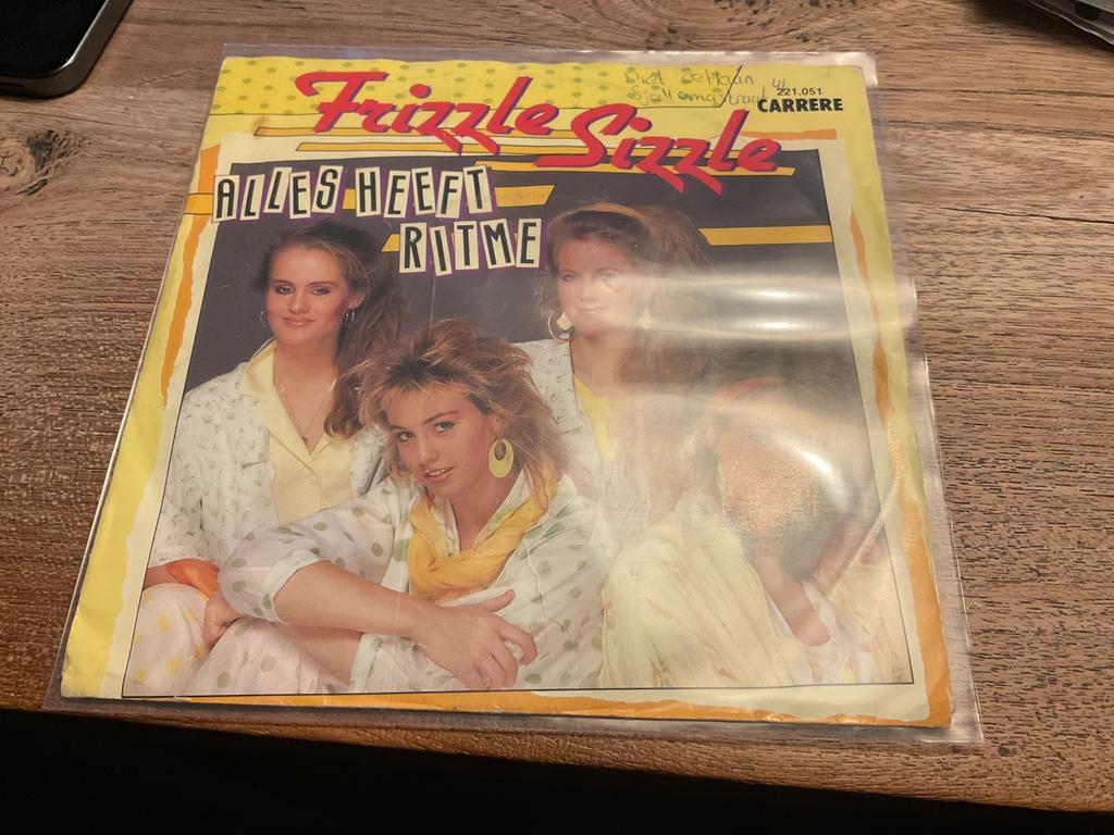 Frizzle Sizzle, Alles heeft een ritme, Ophalen of Verzenden, 7 inch, Nederlandstalig, Single
