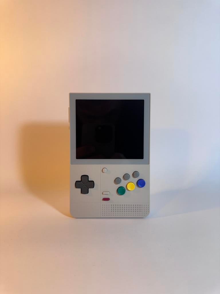 Retroid Pocket Classic + 512GB microSD + Retroid case, Ophalen of Verzenden, Zo goed als nieuw