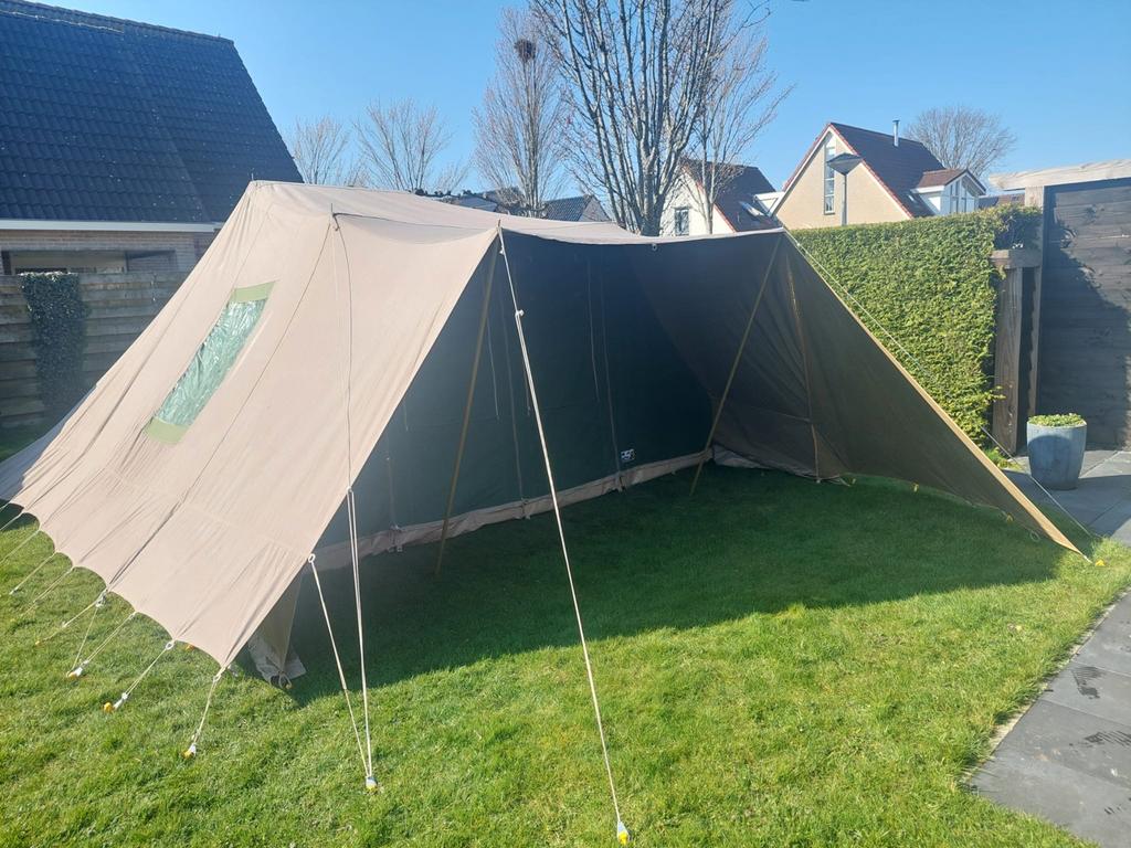 6 persoons De Vrijbuiter piramidetent/stormtent + windscherm, Caravans en Kamperen, Ophalen, Gebruikt, Tot en met 6
