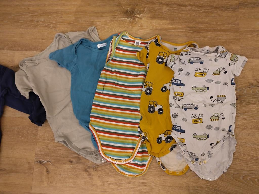 Pakket rompers maat 86/92, Kinderen en Baby's, Kinderkleding | Maat 92, Nacht- of Onderkleding, Gebruikt, Ophalen of Verzenden