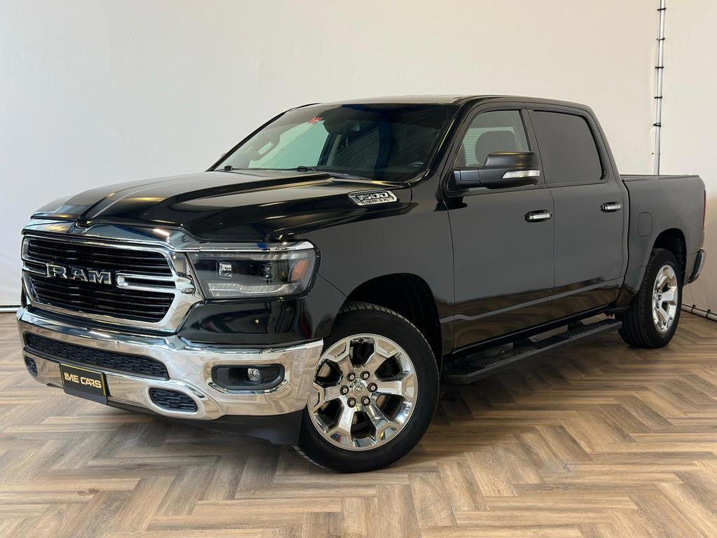 Dodge Ram 1500 5.7 V8 4x4 Crew Cab Laramie|LPG|SPORTUITLAAT/, Auto's, Automaat, Gebruikt, 5654 cc, Leder en Stof