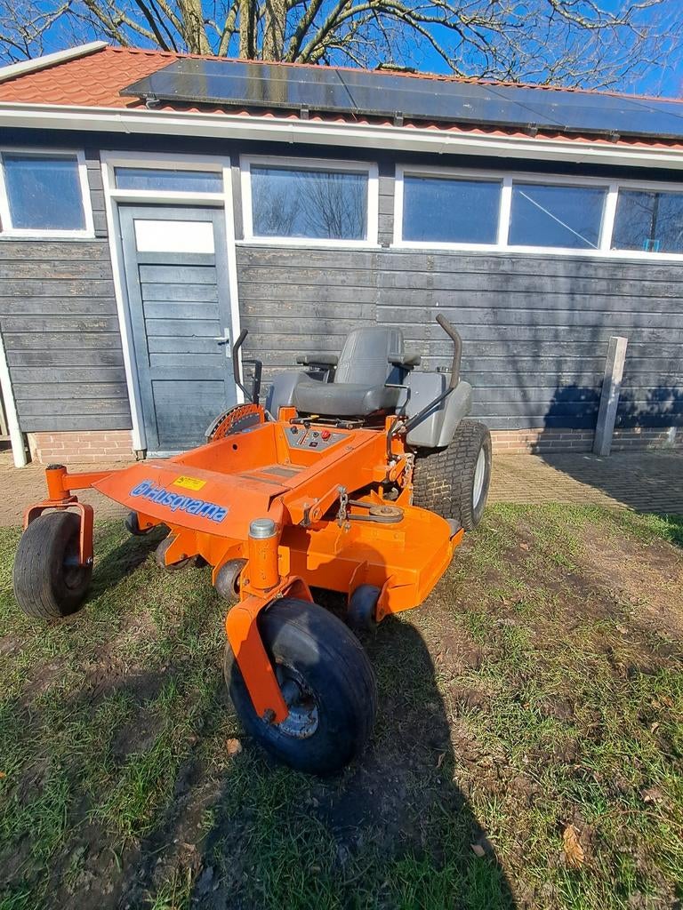 Mooie husqvarna zero turn te koop., Tuin en Terras, Zitmaaiers, Ophalen, Gebruikt, Elektrische starter, 120 cm of meer