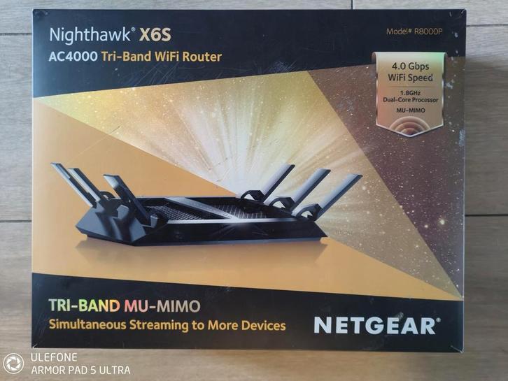 Netgear Nighthawk X6S AC4000 Tri-Band WiFi Router, Computers en Software, Routers en Modems, Ophalen of Verzenden