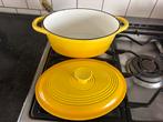 Ovale Ernesto gietijzeren pan geel gebruikt lengte ca 40cm, Ophalen, Zo goed als nieuw, Gietijzer, Koekenpan of Braadpan