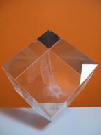 presse papier kristallen kubus met afbeelding 3D zeilboot, Ophalen of Verzenden