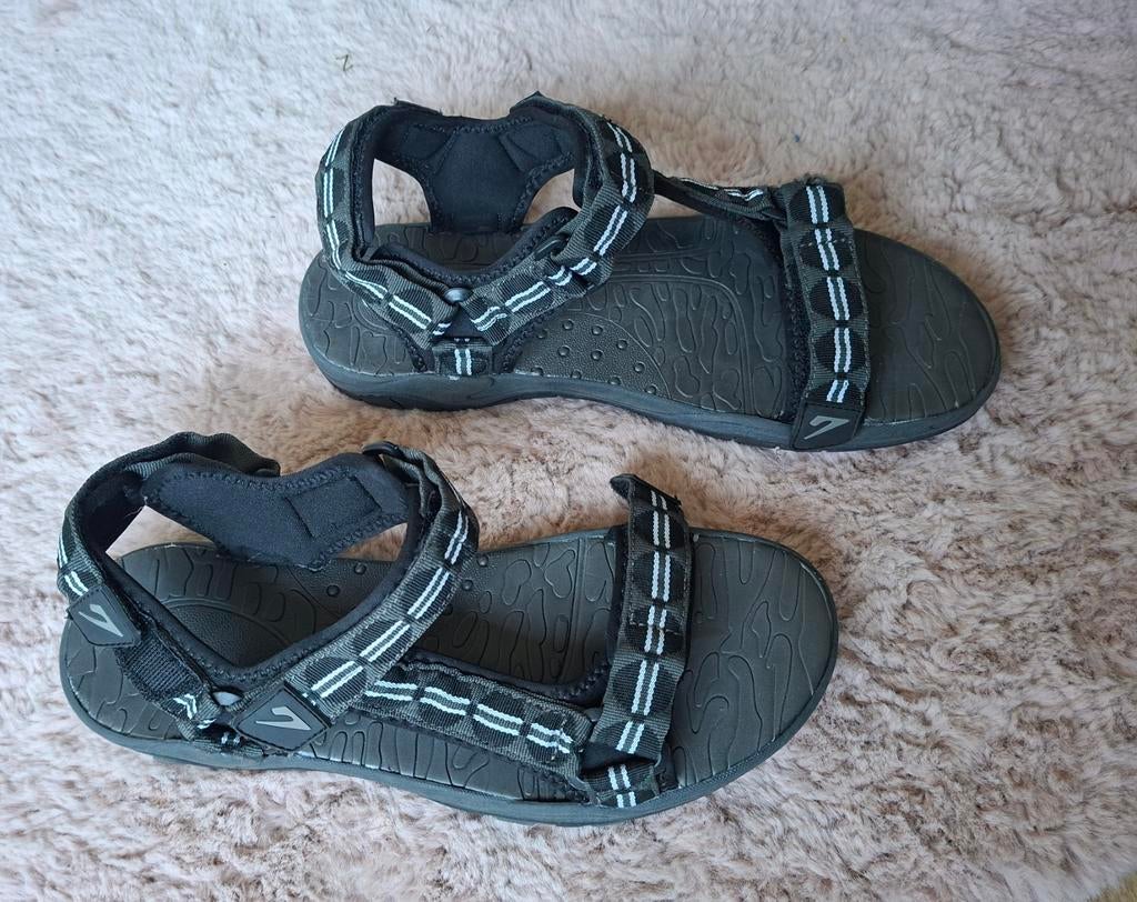 Aangeboden nieuw Hannah Belt wandel sandalen mt 46, Ophalen of Verzenden, Nieuw, Zwart, Sandalen