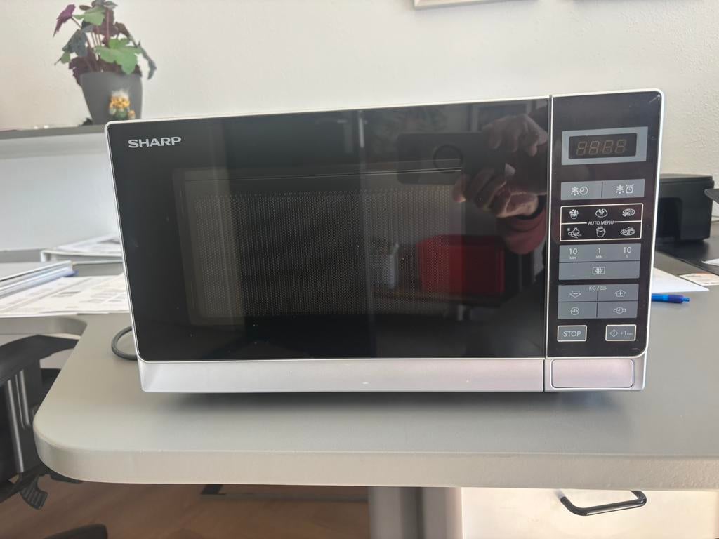 Magnetron Sharp, Ophalen, Zo goed als nieuw