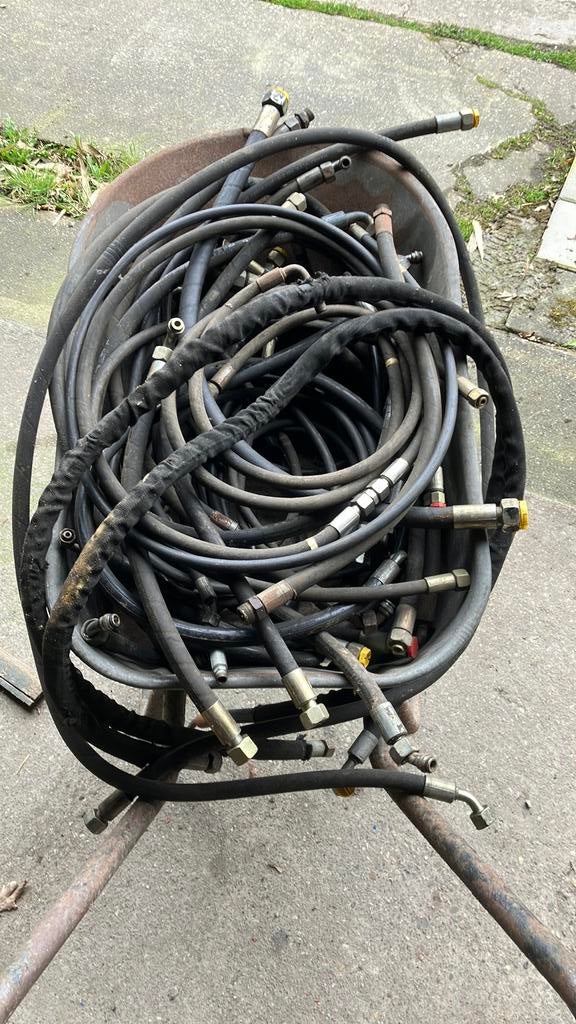 Partij hydrauliek slang div maten, Ophalen of Verzenden, Zo goed als nieuw