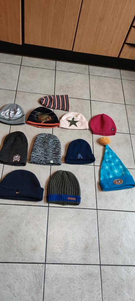 Partij mutsen merken en goede kwaliteid, Kleding | Dames, Mutsen, Sjaals en Handschoenen, Zo goed als nieuw, Sjaal, Maat 38/40 (M)