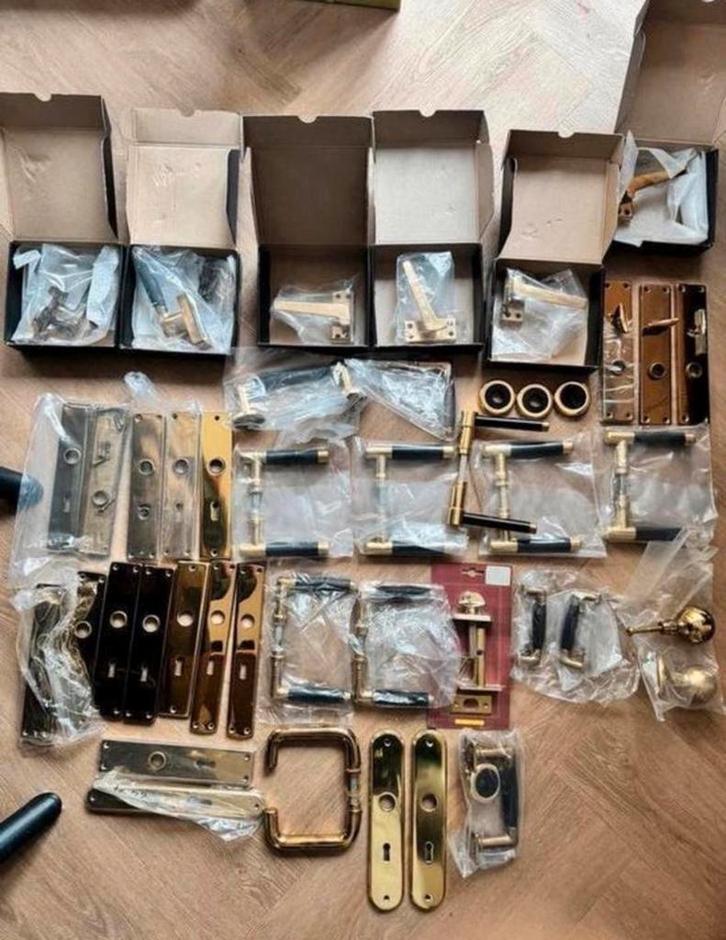 Flinke partij deurklinken., Doe-het-zelf en Verbouw, Hang- en Sluitwerk, Nieuw, Klink of Kruk, Koper of Messing, Ophalen of Verzenden