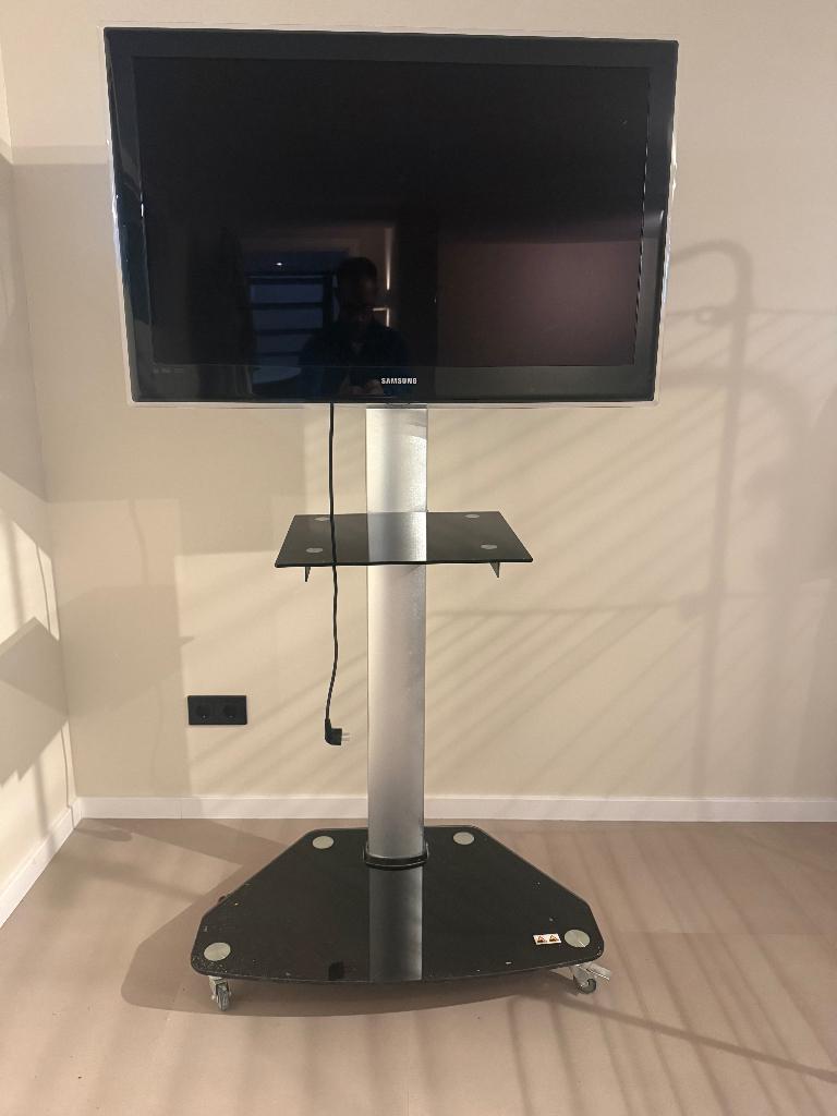 Luxe Verrijdbare TV-Standaard met glazen plateau, Audio, Tv en Foto, Televisiebeugels, Zo goed als nieuw, Ophalen