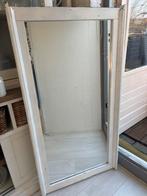 Grote spiegel met wit houten frame, Huis en Inrichting, Woonaccessoires | Spiegels, Ophalen, Gebruikt, 150 tot 200 cm, Rechthoekig