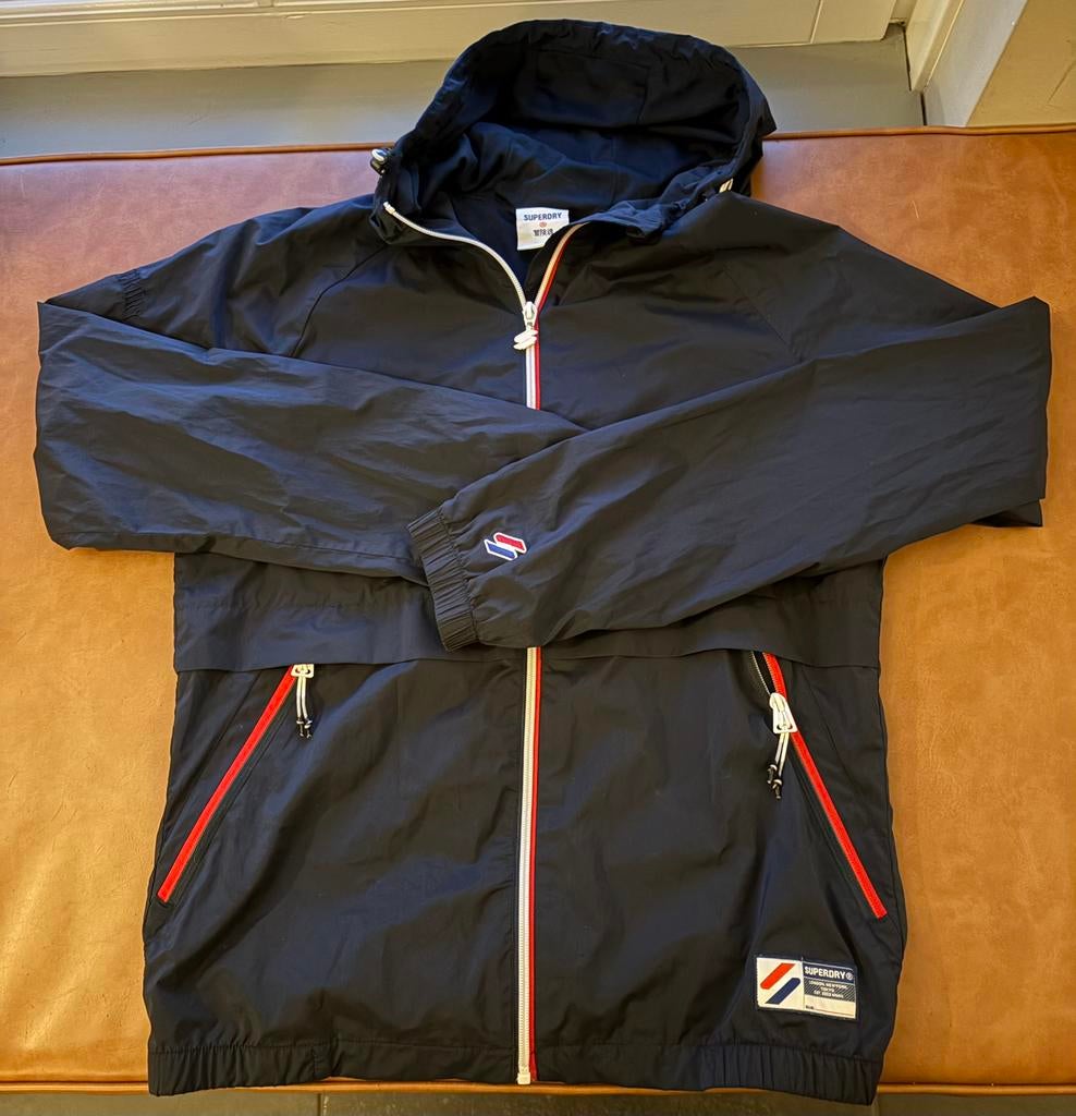 Superdry jongensjas 176/xs zgan! (Voorjaar, zomer, najaar), Kinderen en Baby's, Kinderkleding | Maat 176, Ophalen of Verzenden