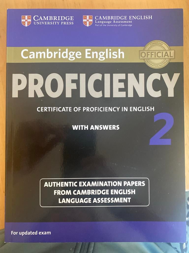 Cambridge English Proficiency 2 met antwoorden, Ophalen of Verzenden, Zo goed als nieuw, Non-fictie