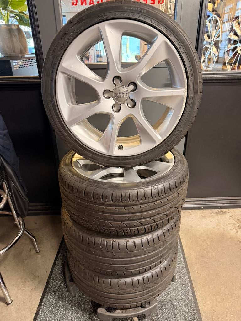 Velgen set audi A1, Auto-onderdelen, Banden en Velgen, Ophalen of Verzenden, 17 inch, 215 mm, Zomerbanden